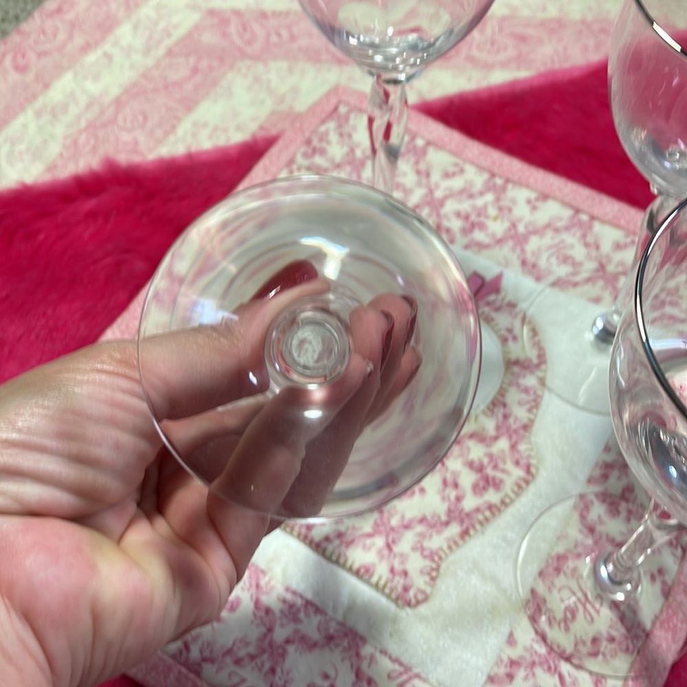4 Replacements Lenox Expressions Shape Rhythm Wine Glasses - Picture 3 of 10